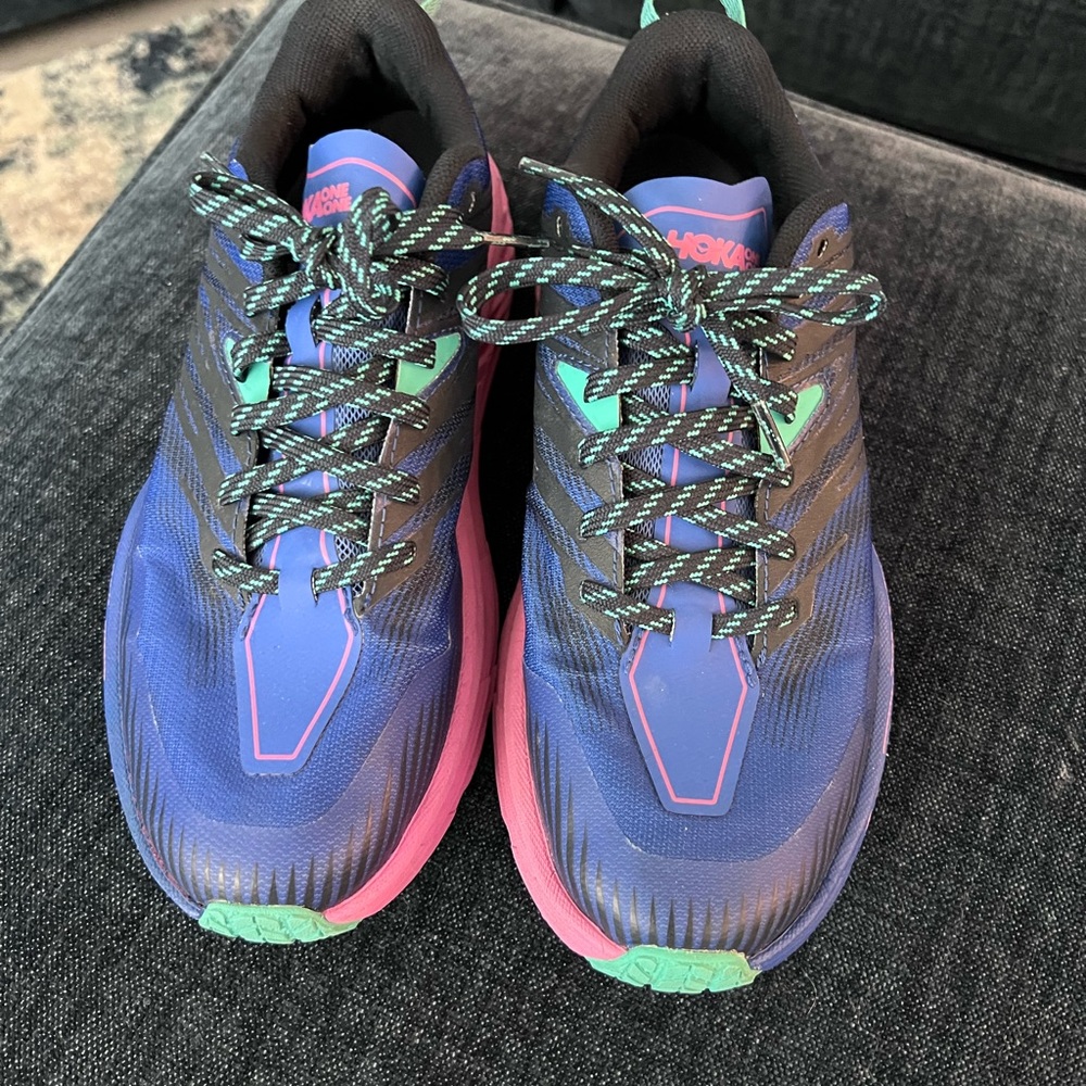 Womens Hoka One - Speedgoat 4